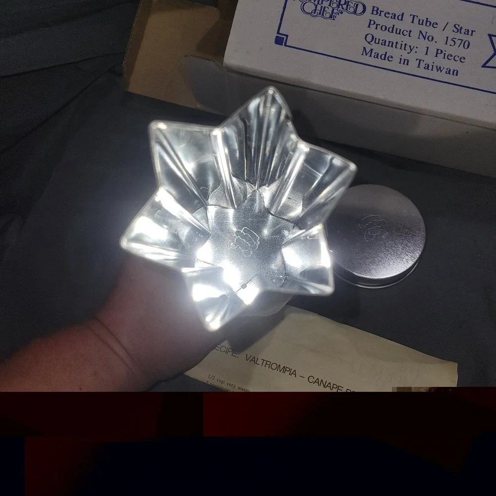 The Pampered Chef Valtrompia STAR Bread Tube Item #1570